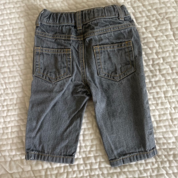 BABY BOY SIZE 6 MONTHS FALL/WINTER CLOTHING BUNDLE - Picture 2 of 8